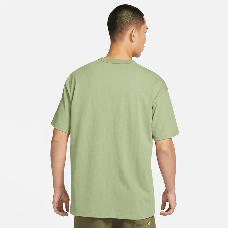 Nike Men's Sportswear Premium Essentials T-Shirt