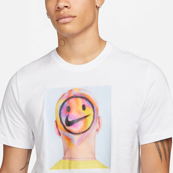 Nike Men's Sportwear T-Shirt.