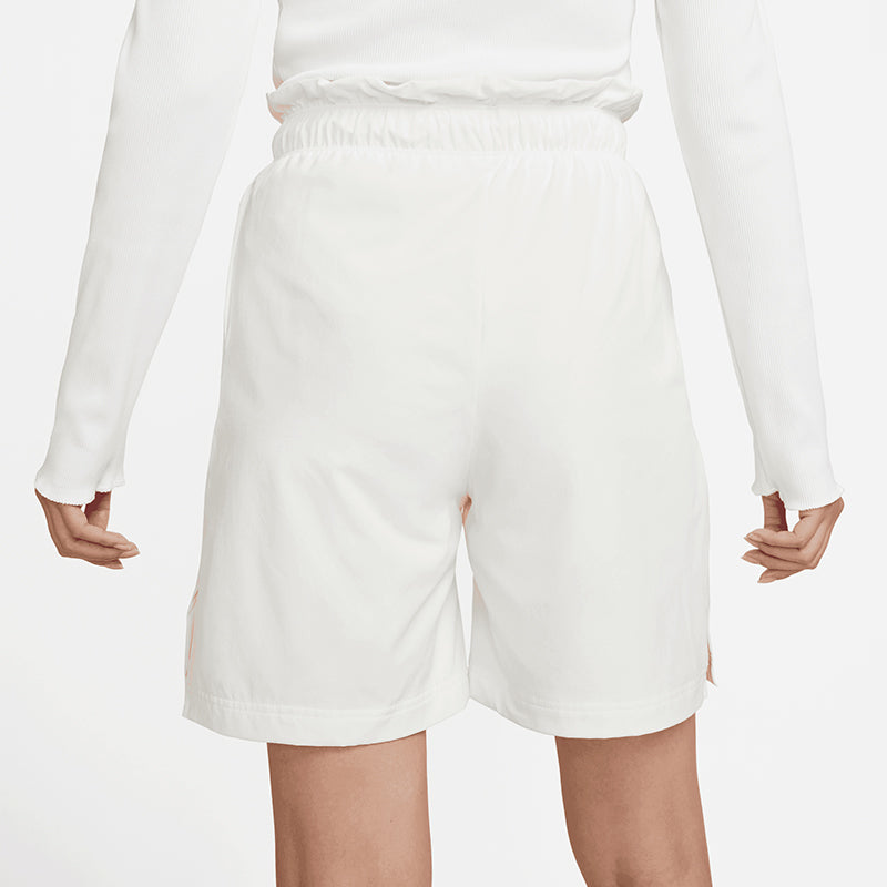 Nike Women's Sportswear Everyday Modern High-Rise Woven Shorts