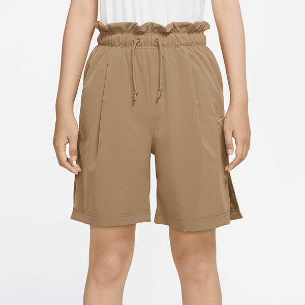 Nike Women's Sportswear Everyday Modern High-Rise Woven Shorts
