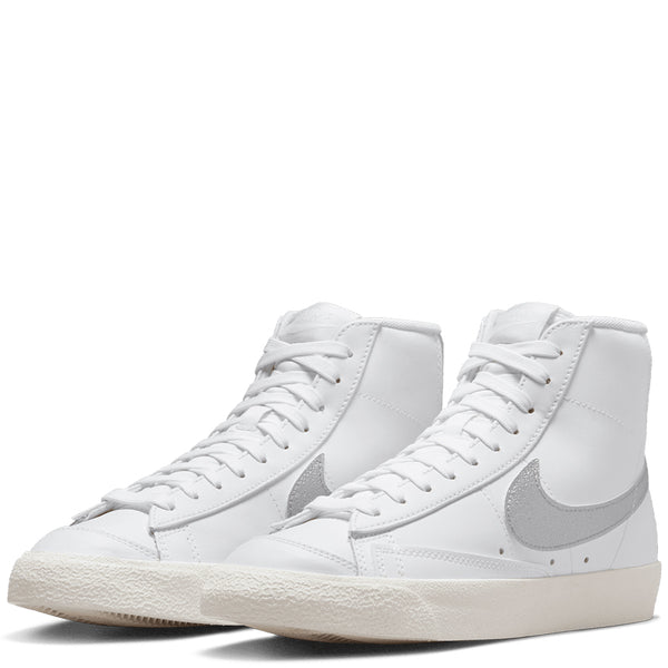 Nike Women's Blazer Mid '77 ESS