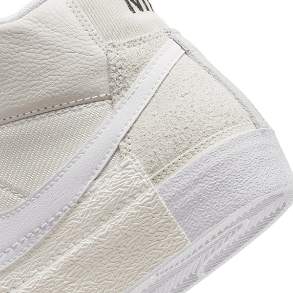 Nike Men's Blazer Mid Pro Club