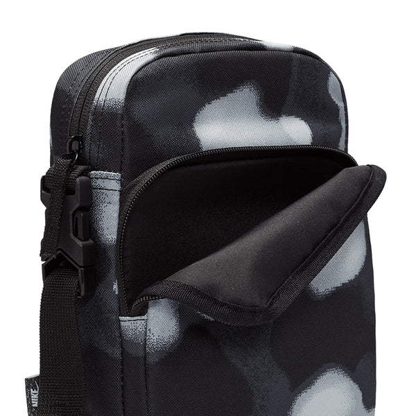 Nike Unisex Heritage Crossbody Bag (4L)