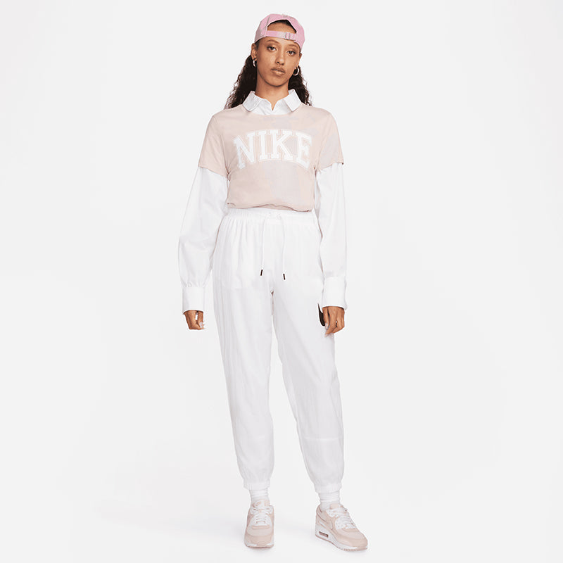 Nike Women's Sportswear T-Shirt