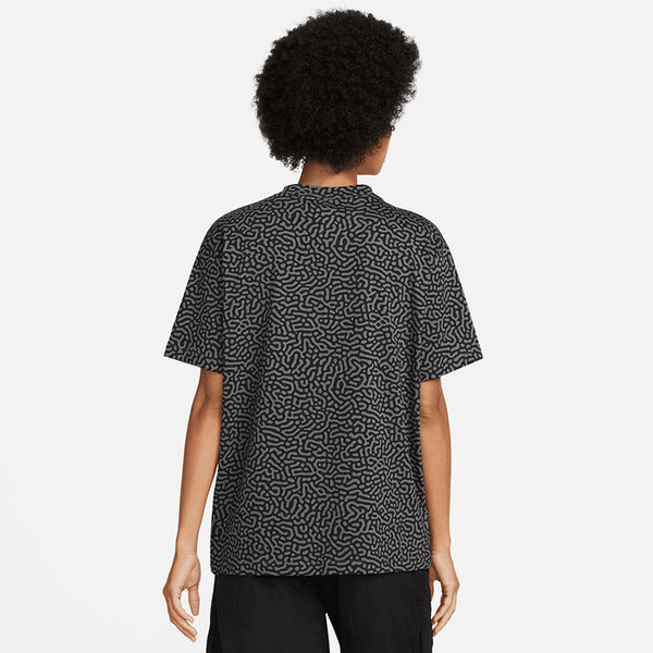 Nike Women's Sportswear T-Shirt