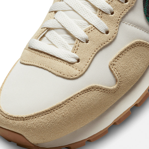 Nike Men's Air Pegasus '83 SE