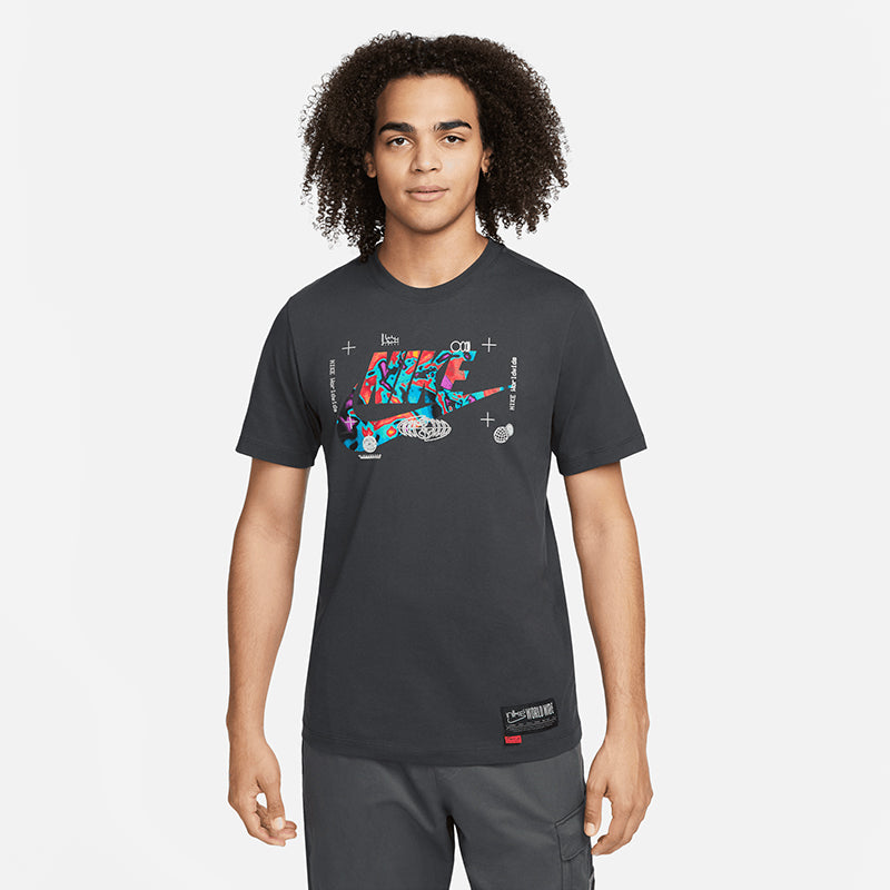Nike Men's Sportswear T-Shirt
