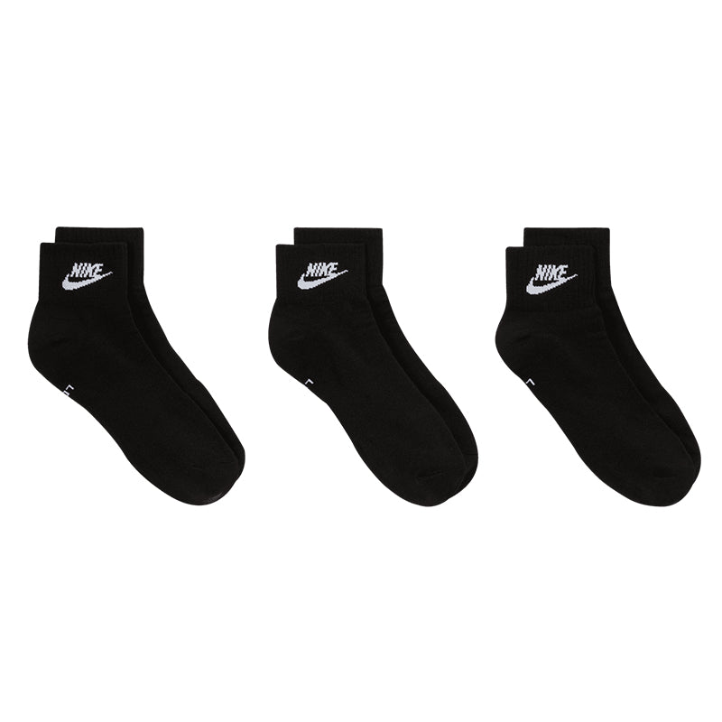 Nike Unisex Everyday Essential Ankle Socks (3 Pairs)