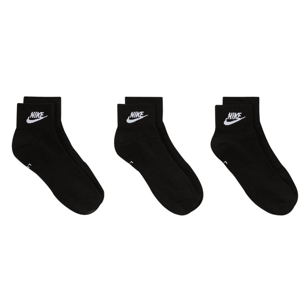 Nike Unisex Everyday Essential Ankle Socks (3 Pairs)