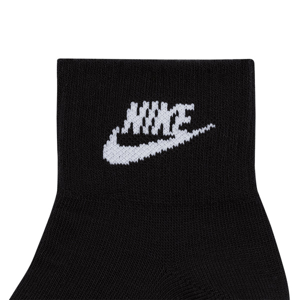 Nike Unisex Everyday Essential Ankle Socks (3 Pairs)