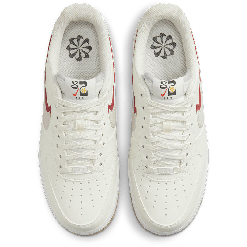Nike Women's Air Force 1 '07 LX