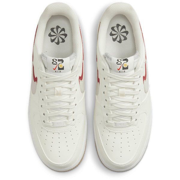 Nike Women's Air Force 1 '07 LX