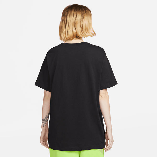 Nike Women's Sportswear T-Shirt