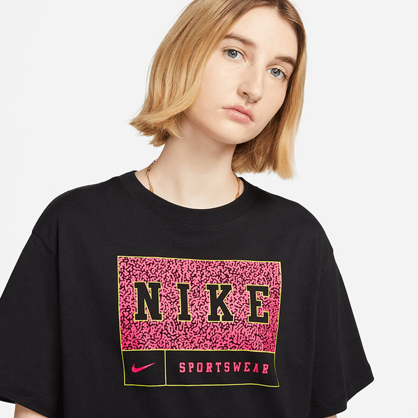 Nike Women's Sportswear T-Shirt