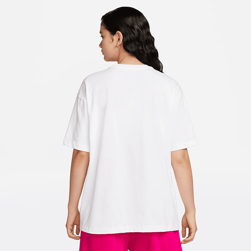 Nike Women's Sportswear T-Shirt