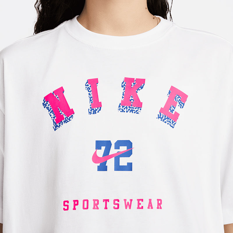 Nike Women's Sportswear T-Shirt