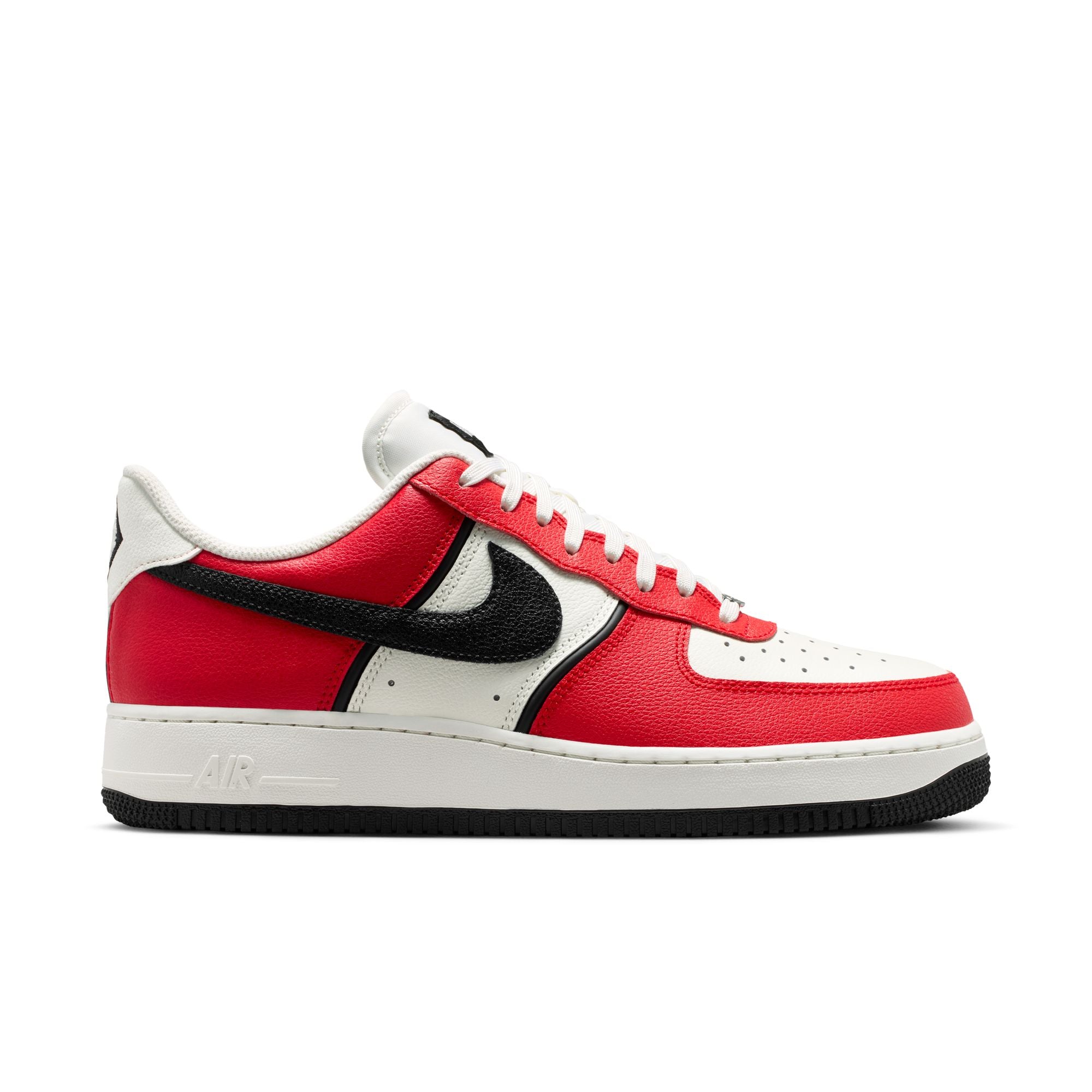 Nike Men's Air Force 1'07 LV8