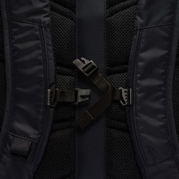 Nike Unisex Commute Backpack (25L)