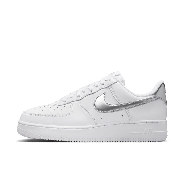 Nike Women's Air Force 1'07 SE