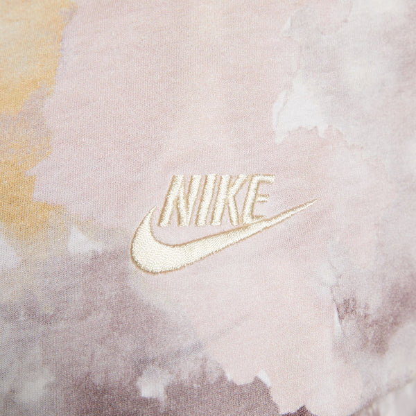 Nike Women's Sportswear Essentials+ T-Shirt