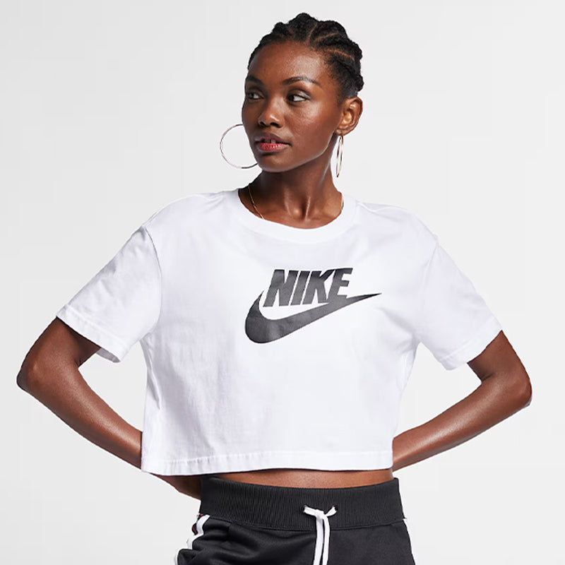 Nike Women's Sportswear Essential Cropped T-Shirt