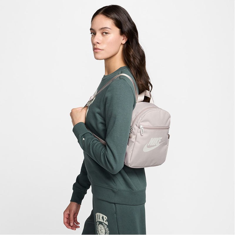 Nike Women's Sportswear Futura 365 Mini Backpack (6L)
