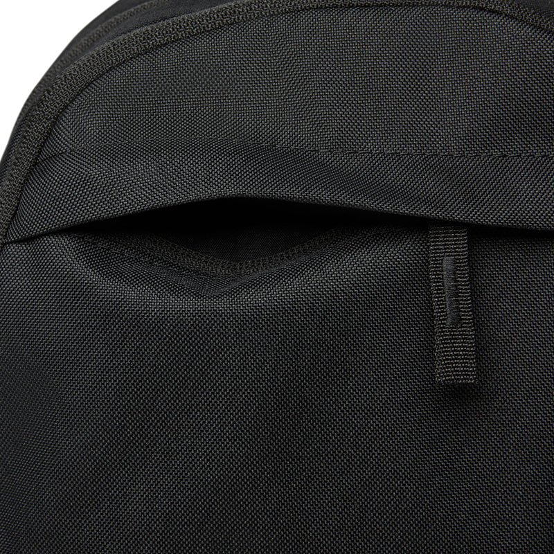 Nike Unisex Elemental Backpack (21L)