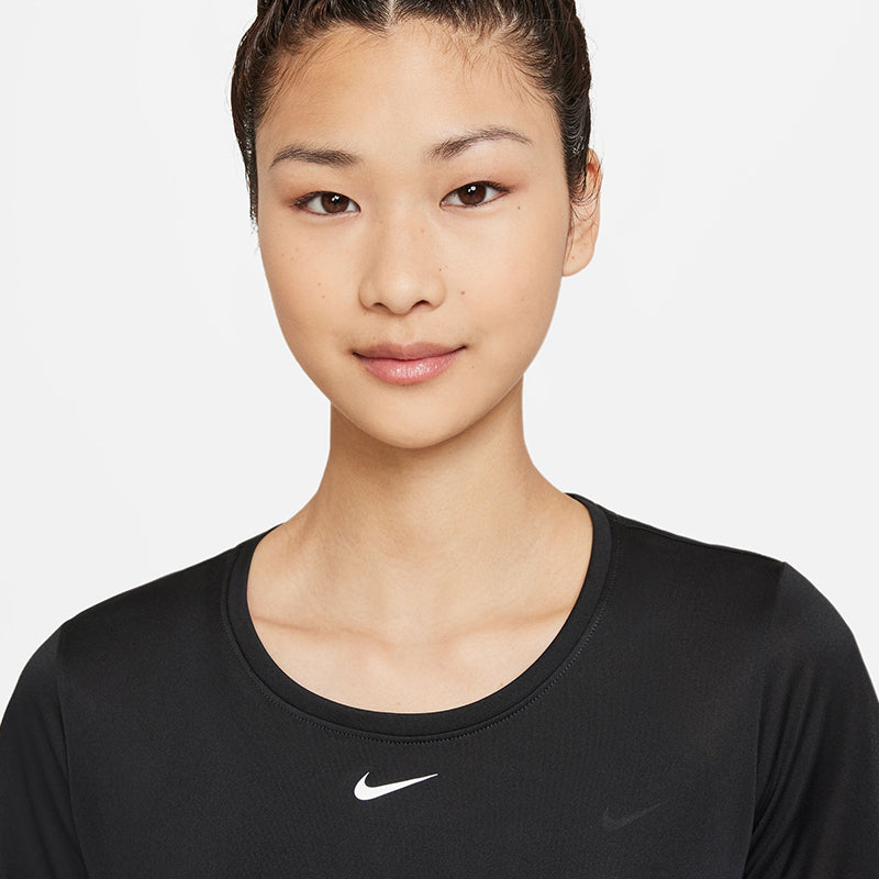 Nike Women's Dri-Fit One Standard Fit Short-Sleeve Top