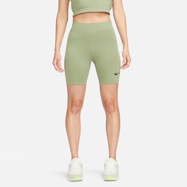 Nike Women's Sportswear Classics High-Waisted 8" Biker Shorts