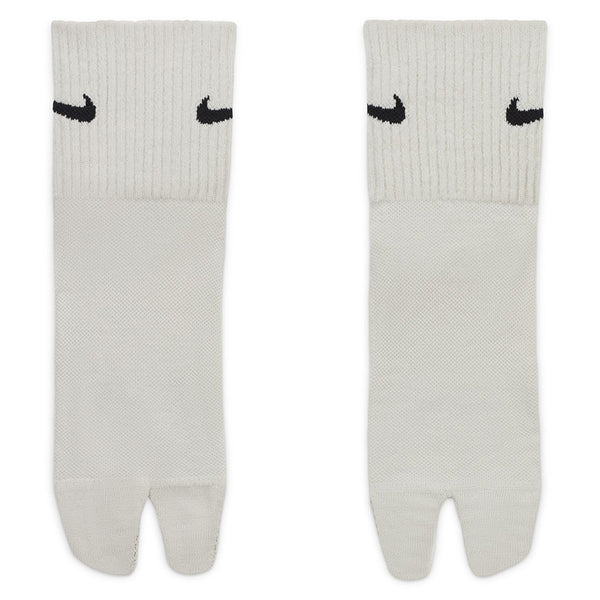 Nike Unisex Everyday Plus Lightweight Ankle Split-Toe Socks