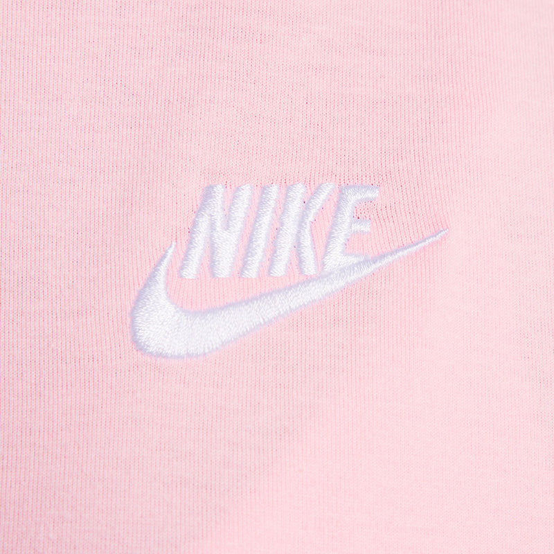 Nike Women's Sportswear Club Essentials T-Shirt