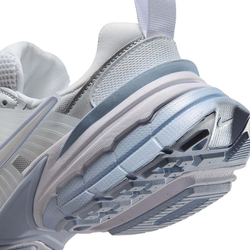 Nike Women's V2K Run