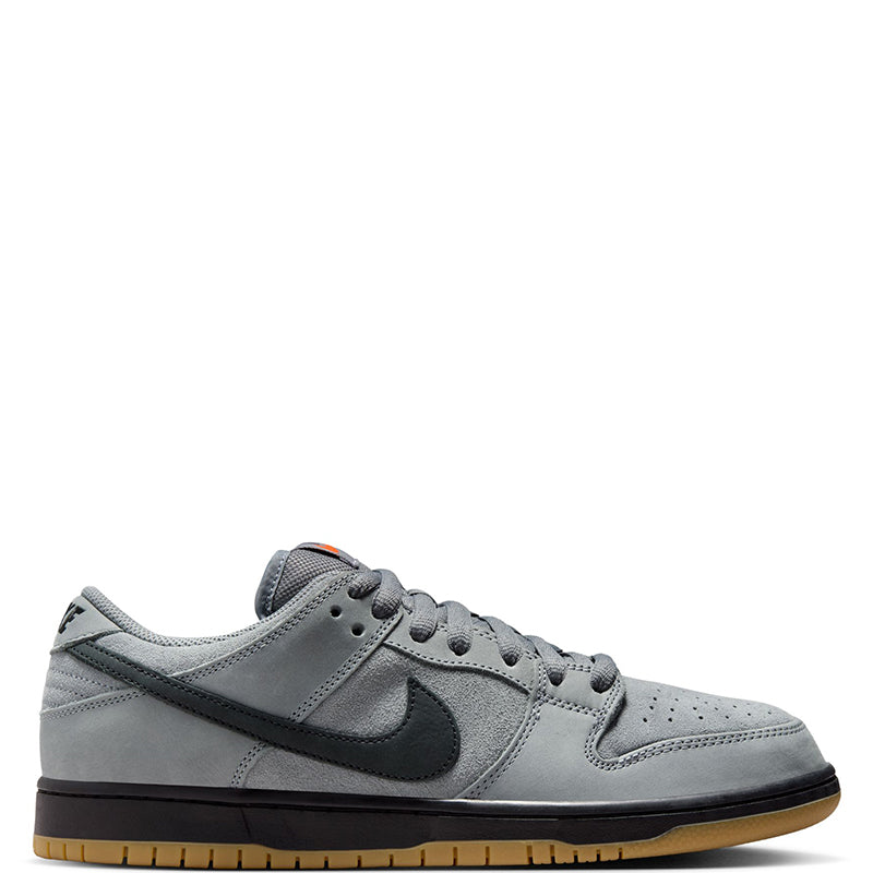 Nike Men's SB Dunk Low Pro Skate Shoes