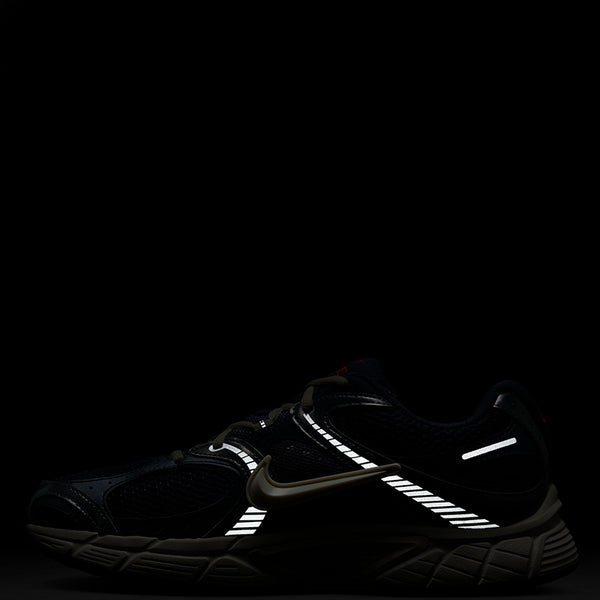 Nike Men's V5 RNR
