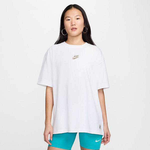 Nike Women's Sportswear Oversized T-Shirt