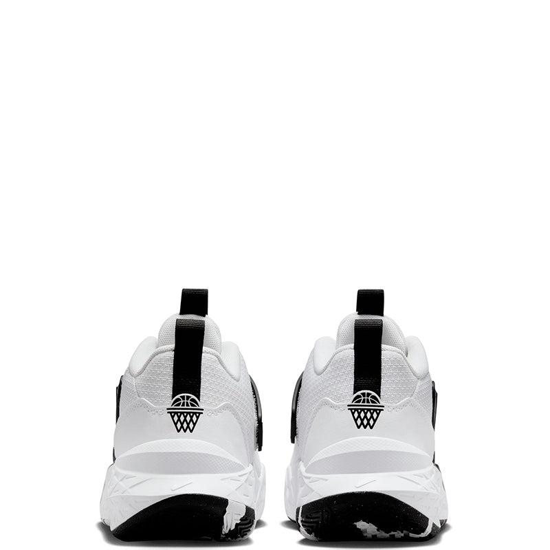 Nike Kid's Team Hustle D 12 (Big Kid's)