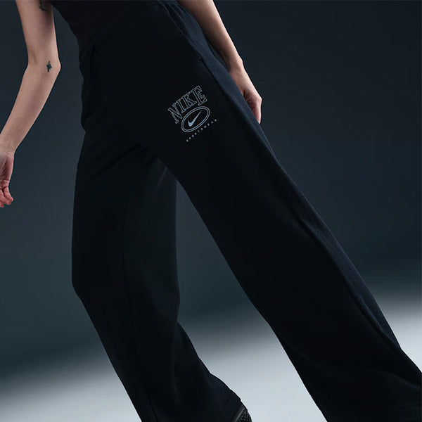 Nike Women's Sportswear Club Fleece Mid-Rise-Wide Leg Graphic Pants