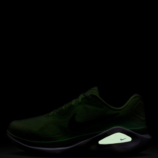 Nike Men's Structure 26
