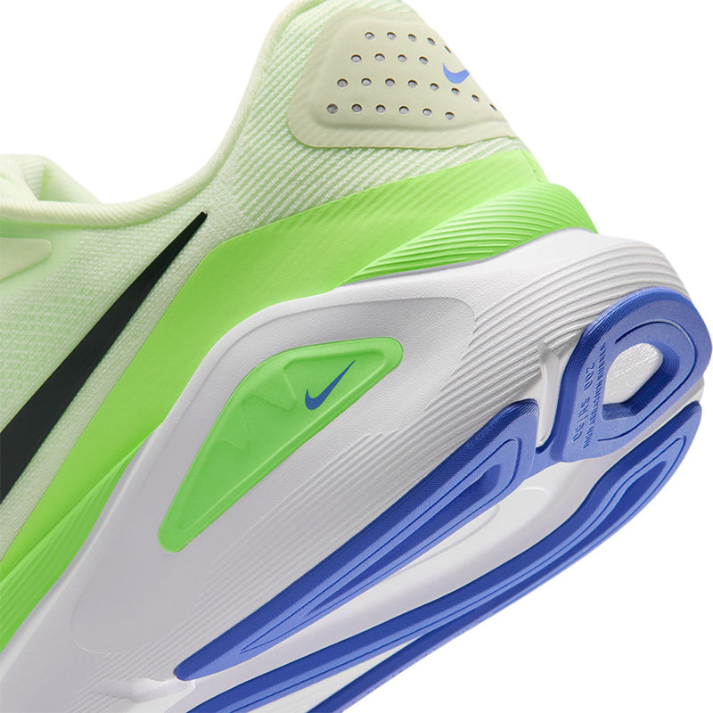 Nike Men's Structure 26