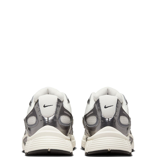 Nike Men's V5 RNR