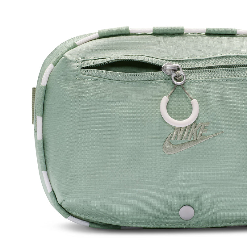 Nike Unisex Hayward Patrol Crossbody Bag (4L)