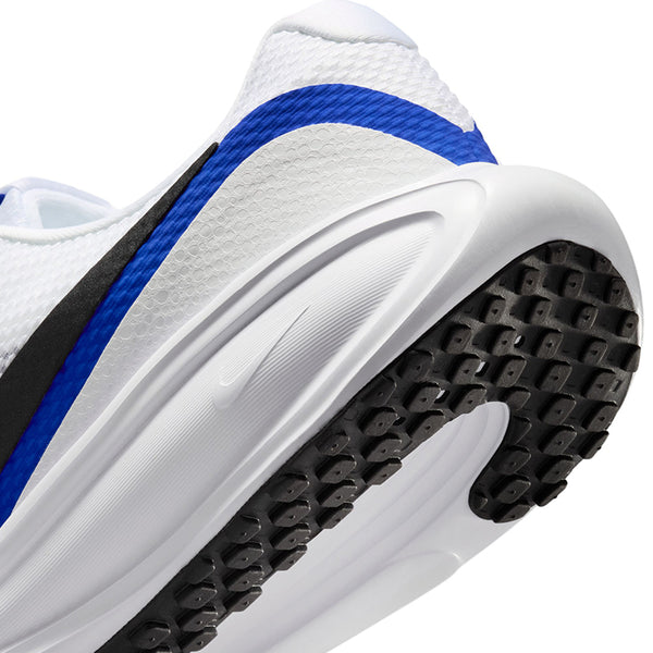 Nike Men's Revolution 8