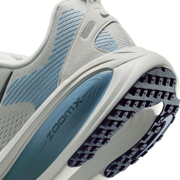 Nike Men's Vomero 18