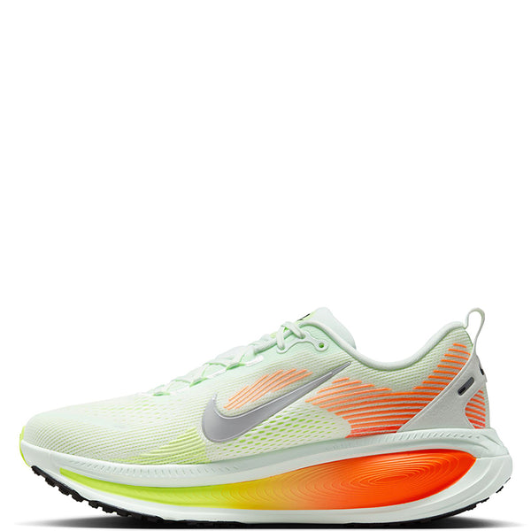 Nike Men's Vomero 18