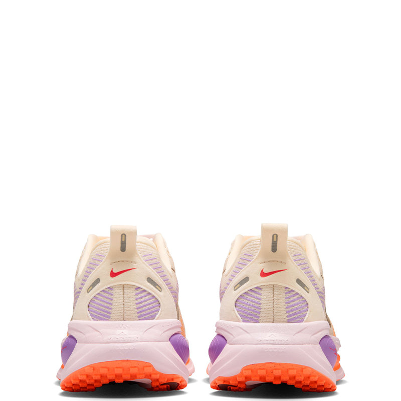 Nike Women's Vomero 18
