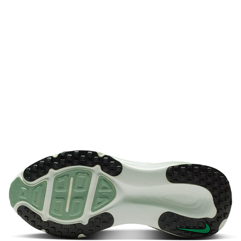 Nike Women's Vomero 18