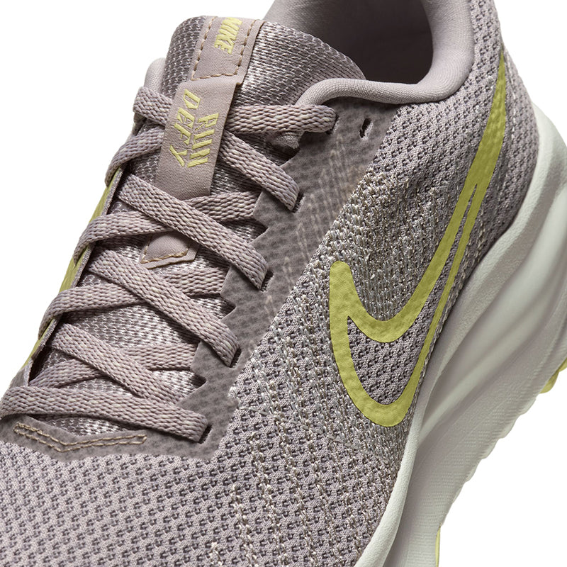 Nike Women's Run Defy