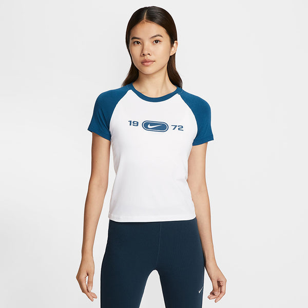 Nike Women's Sportswear Chill Knit Slim Graphic T-Shirt