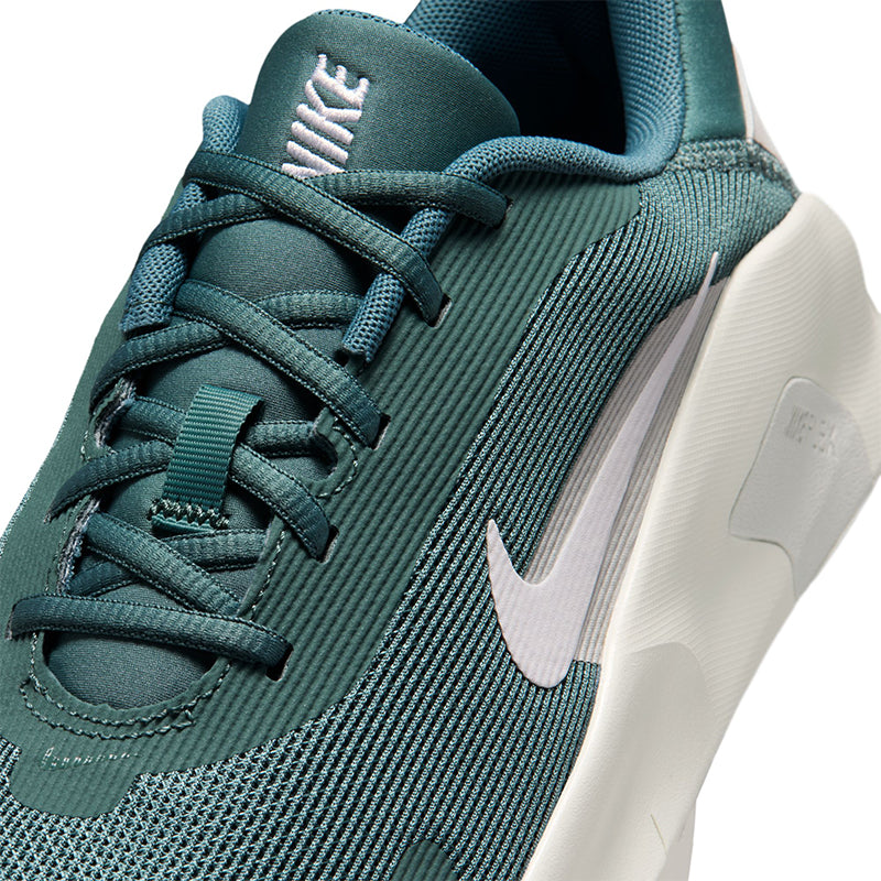 Nike Men's Flex Train Workout Shoes