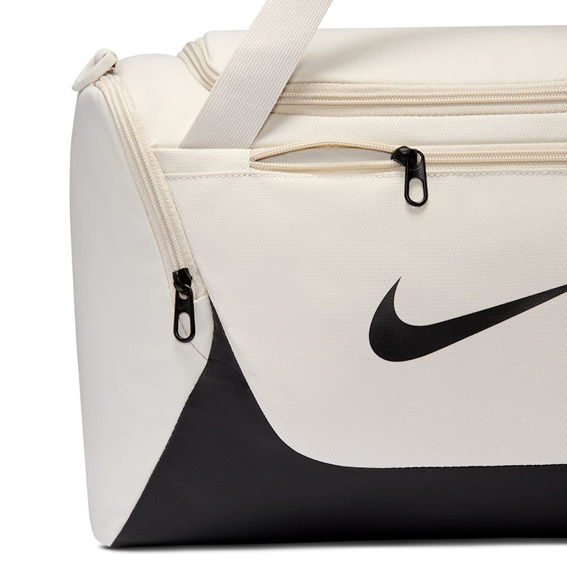 Nike Unisex Brasilia Training Duffel Bag (Extra Small, 24L)